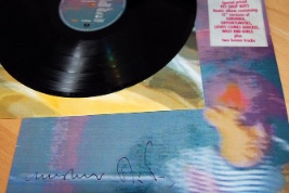Mein special priced Remix-Album aus dem Jahr 1986 - 23 Jahre später signiert von den Pet Shop Boys.